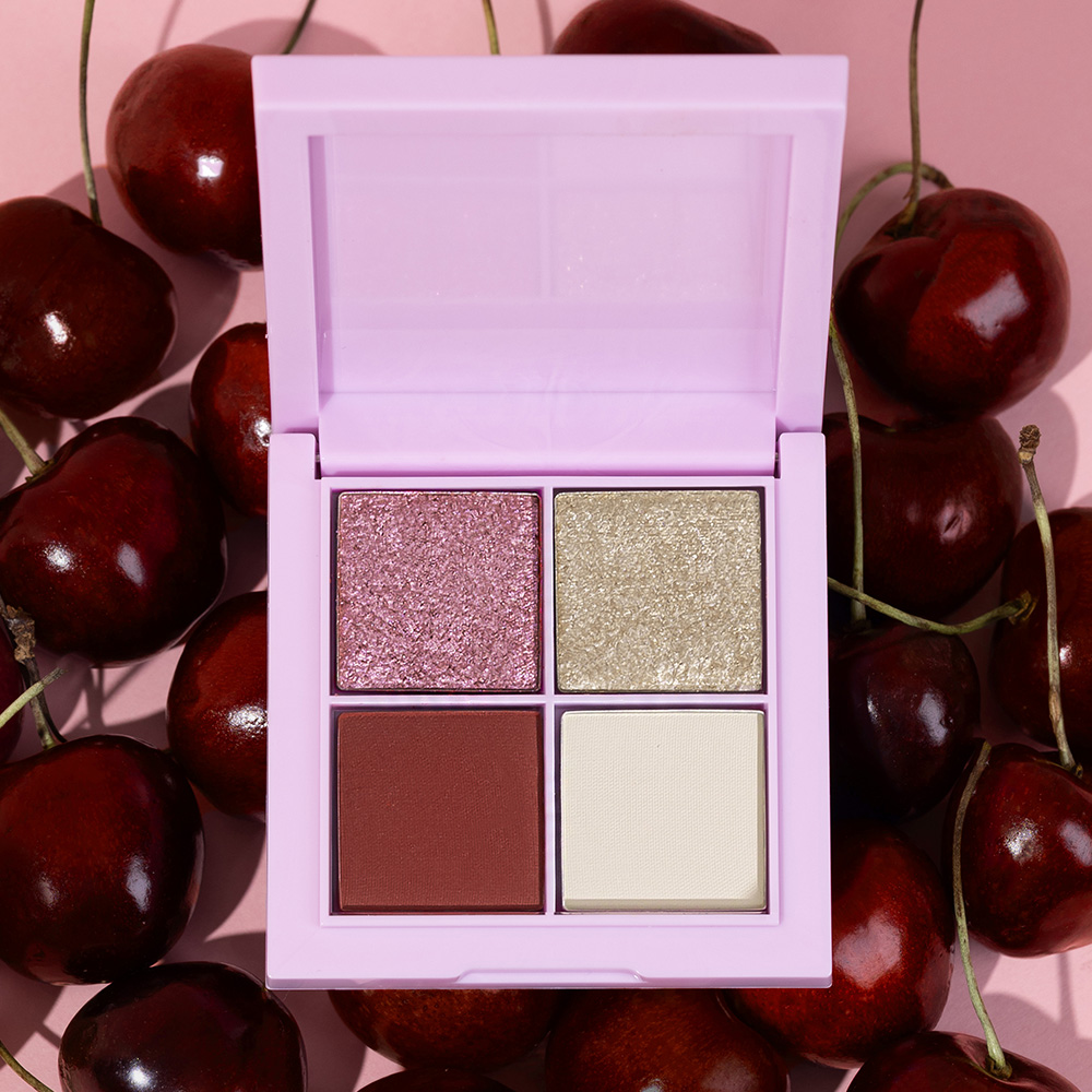 BELL DEFINES BEAUTY X KARTONII EYESHADOW PALETTE